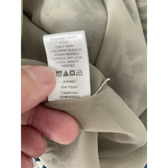 Loft Navy Blue and Stone Floral Short Sleeve Dress with Tie and Ruffels Sz MP - Picture 8 of 9